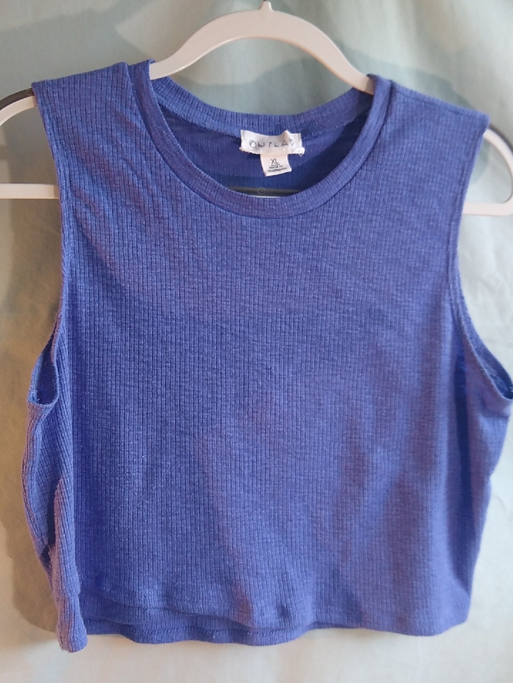 Outlaw Women's Ribbed Crop Tank in Blue